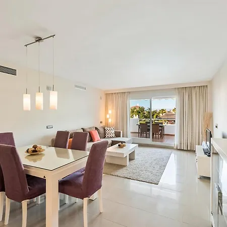 Lägenhet 2 Bed Ground Floor In Estepona, Malaga *